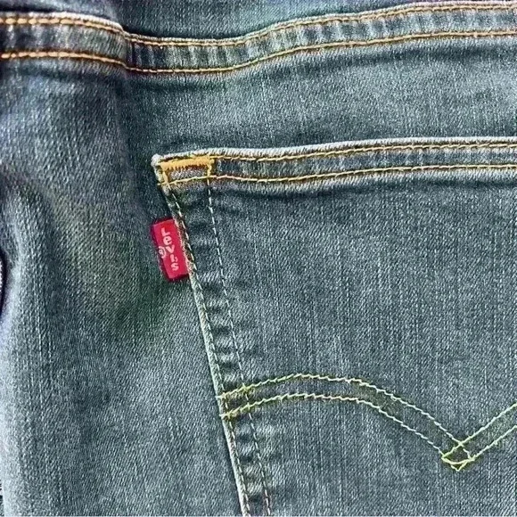Urban Renewal Vintage Remade Levi's Mini Wrap Skirt Small NWT - Picture 3 of 9